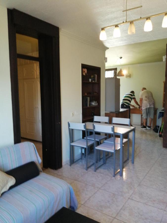 Primavera appartement tot 6 personen. Arona  Extérieur photo